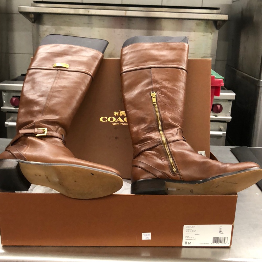 Coach boots - Picture 2 of 2